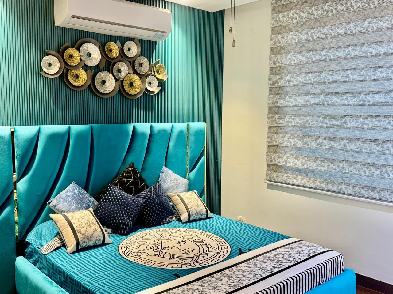200 Sq.M Plot · Sector 40, Noida - View 3