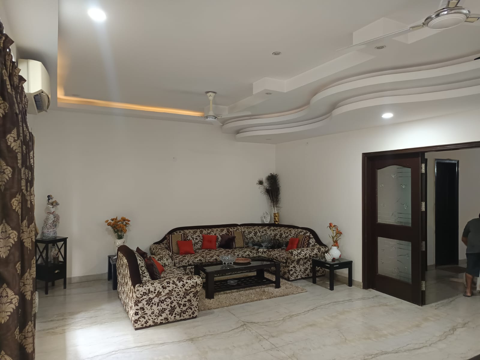 250 Sq.M Duplex Kothi · Sector 46, Noida - View 9